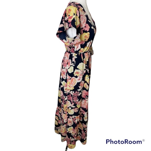 Isabel Maternity by Ingrid & Isabel Floral Flutter Sleeve Navy Maxi Dress Sz XS - Picture 3 of 7